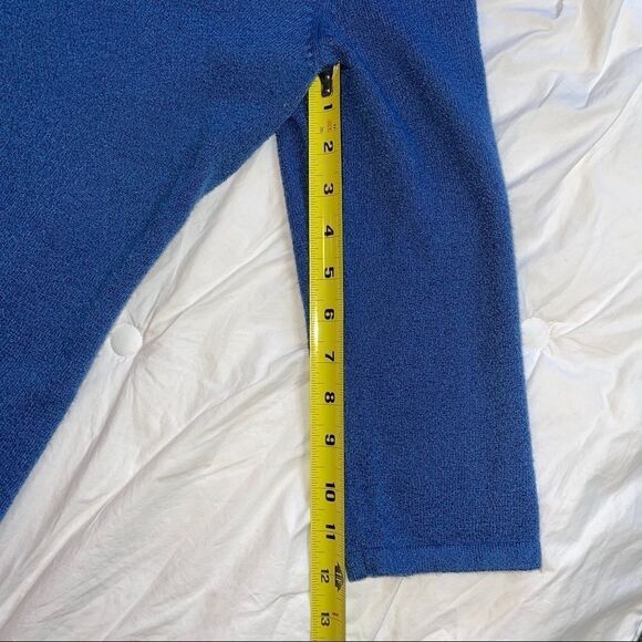 Jaclyn Smith blue sweater with v-neck ruffle, size large, 3/4 sleeves - Picture 4 of 10